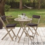 Tikkurila Valtti Pus Wood Oil _kolory 5060 (deska tarasowa); 5087 (meble) Naturalne piękno drewna na wiosnę
